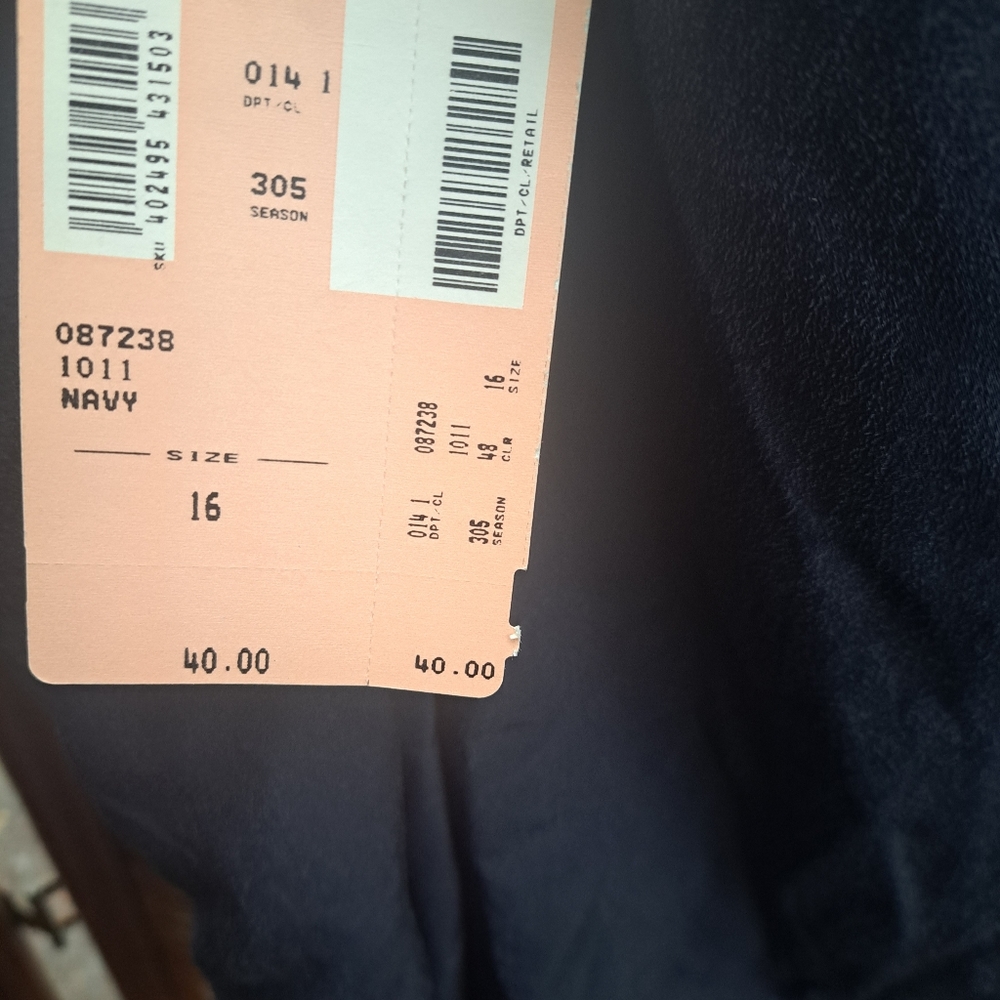 Nordstrom new tank top size 16🖤❤️ 100% silk - Picture 7 of 10